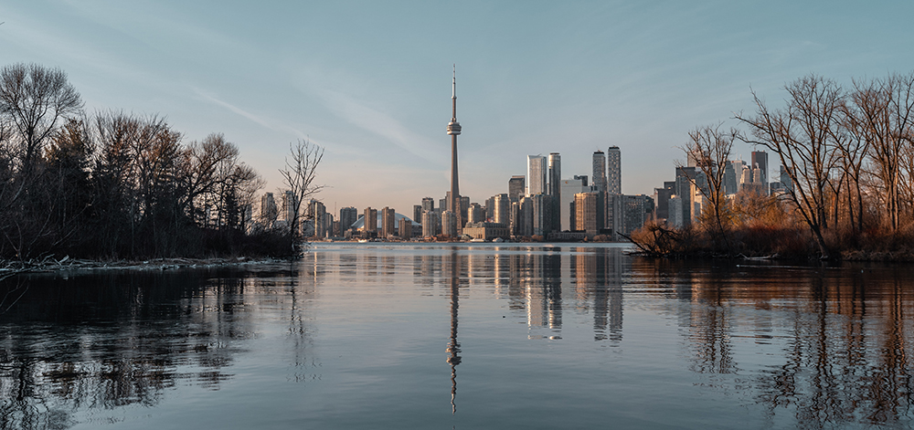 Toronto skyline view of CN Tower